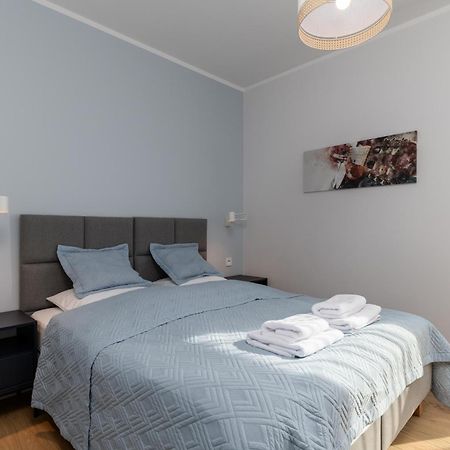 Br12 Premium Apartments , Garaz Bielsko-Biala Bagian luar foto