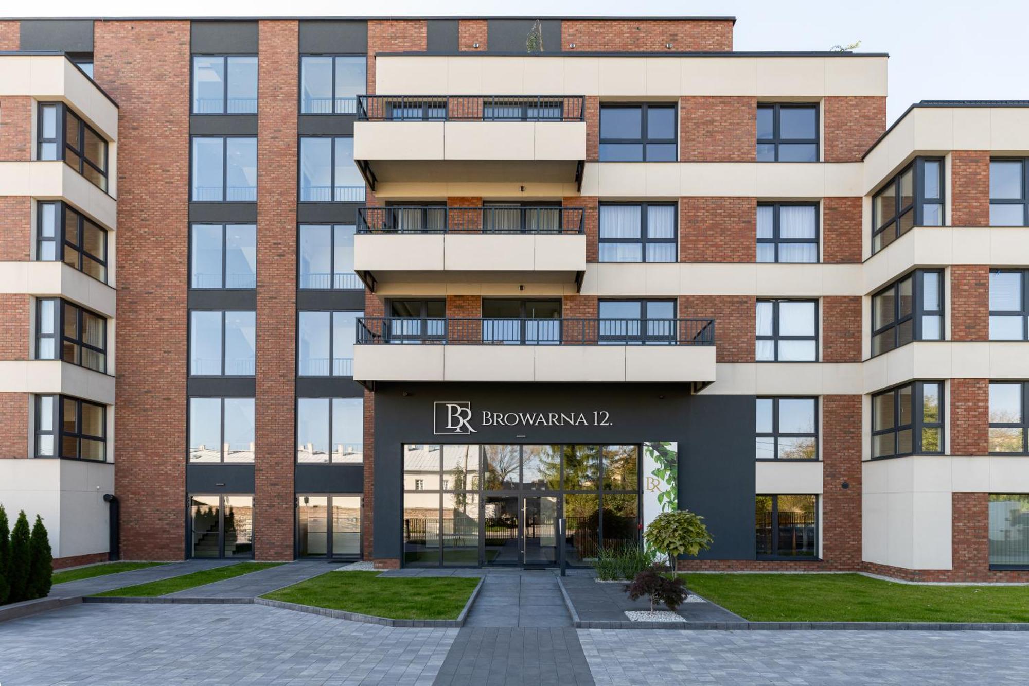 Br12 Premium Apartments , Garaz Bielsko-Biala Bagian luar foto